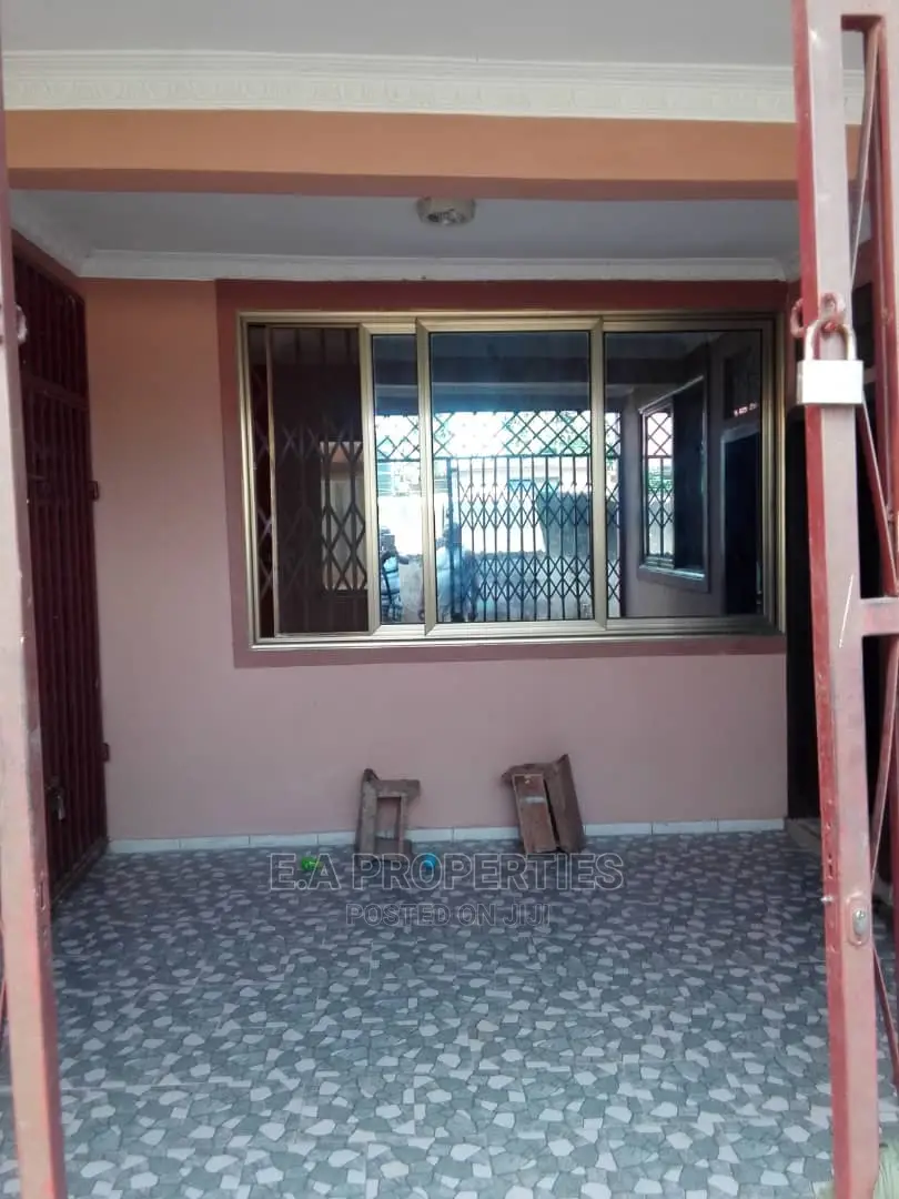 5bdrm House in E a Proprties, Frafraha for Sale
