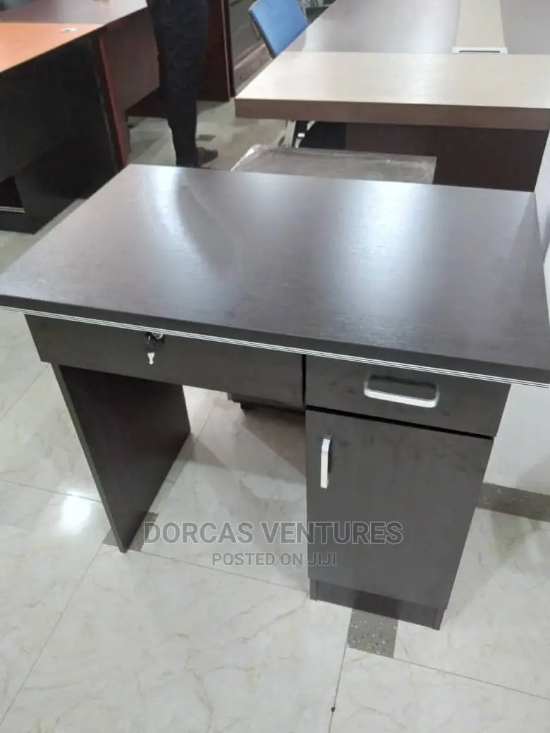 80cm Rectangular Flat Surface Office Table