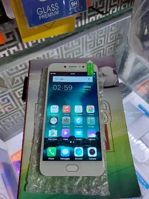 Vivo Y79 64 GB White