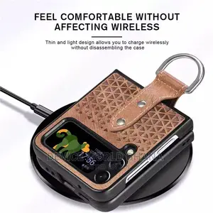Sims Retro Leather Case for Samsung Z Flip 4