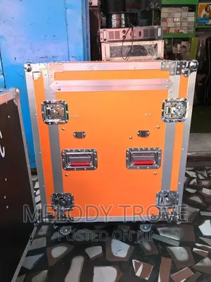 Jac 16u Amplifier Rack