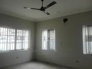 3bdrm House in E a Properties, Frafraha for Sale