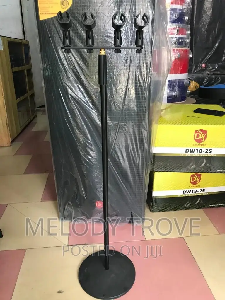 4-In-1 Microphone Stand