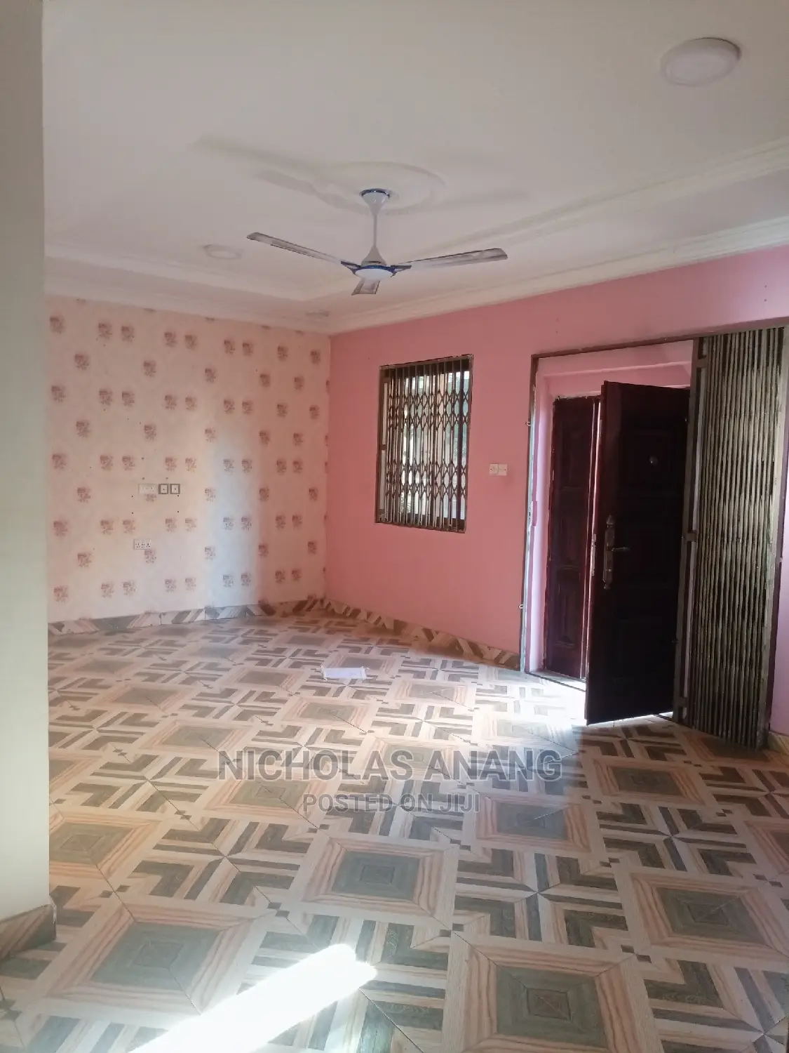 2bdrm Apartment in Dorns Properties, New Town for rent