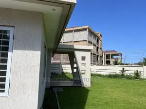 3bdrm House in Accra Metropolitan for Sale