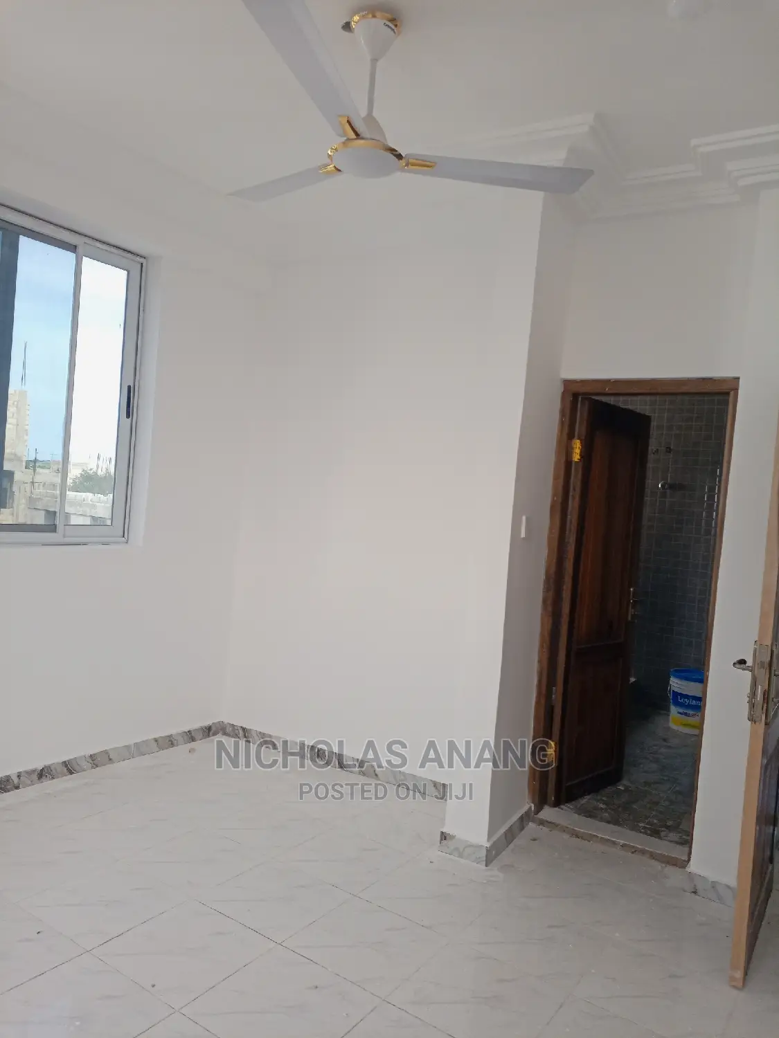 3bdrm Apartment in the Dorns Properties, New Town for Rent