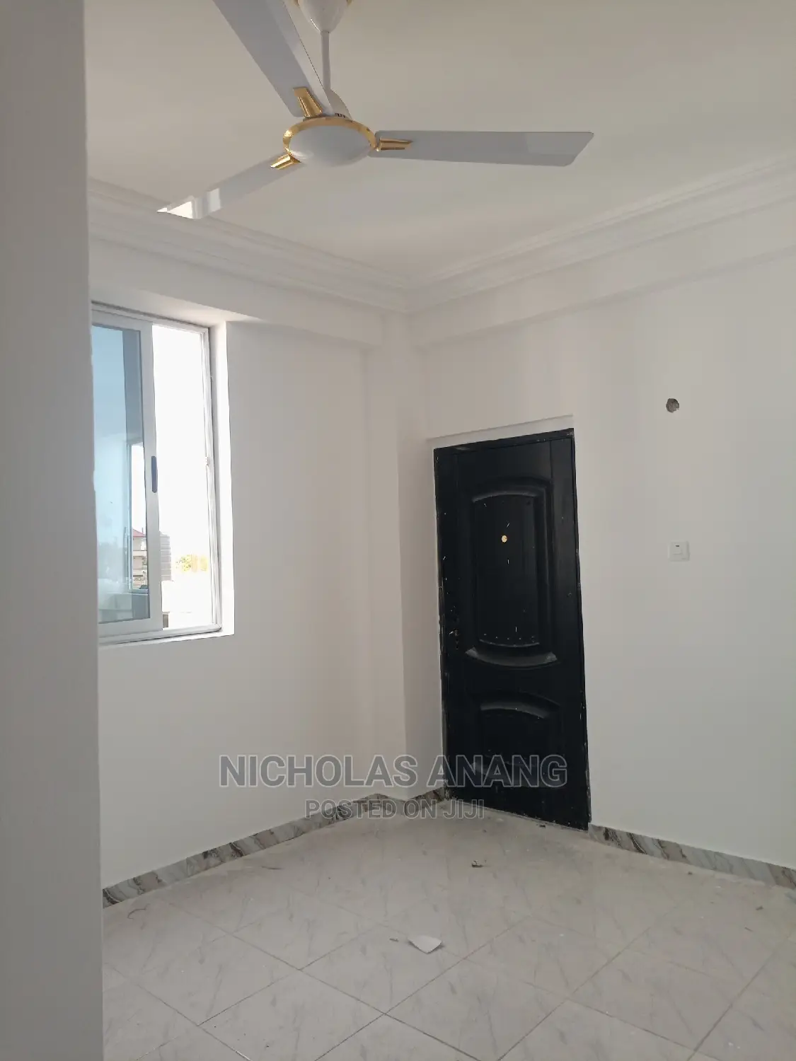 3bdrm Apartment in the Dorns Properties, New Town for Rent