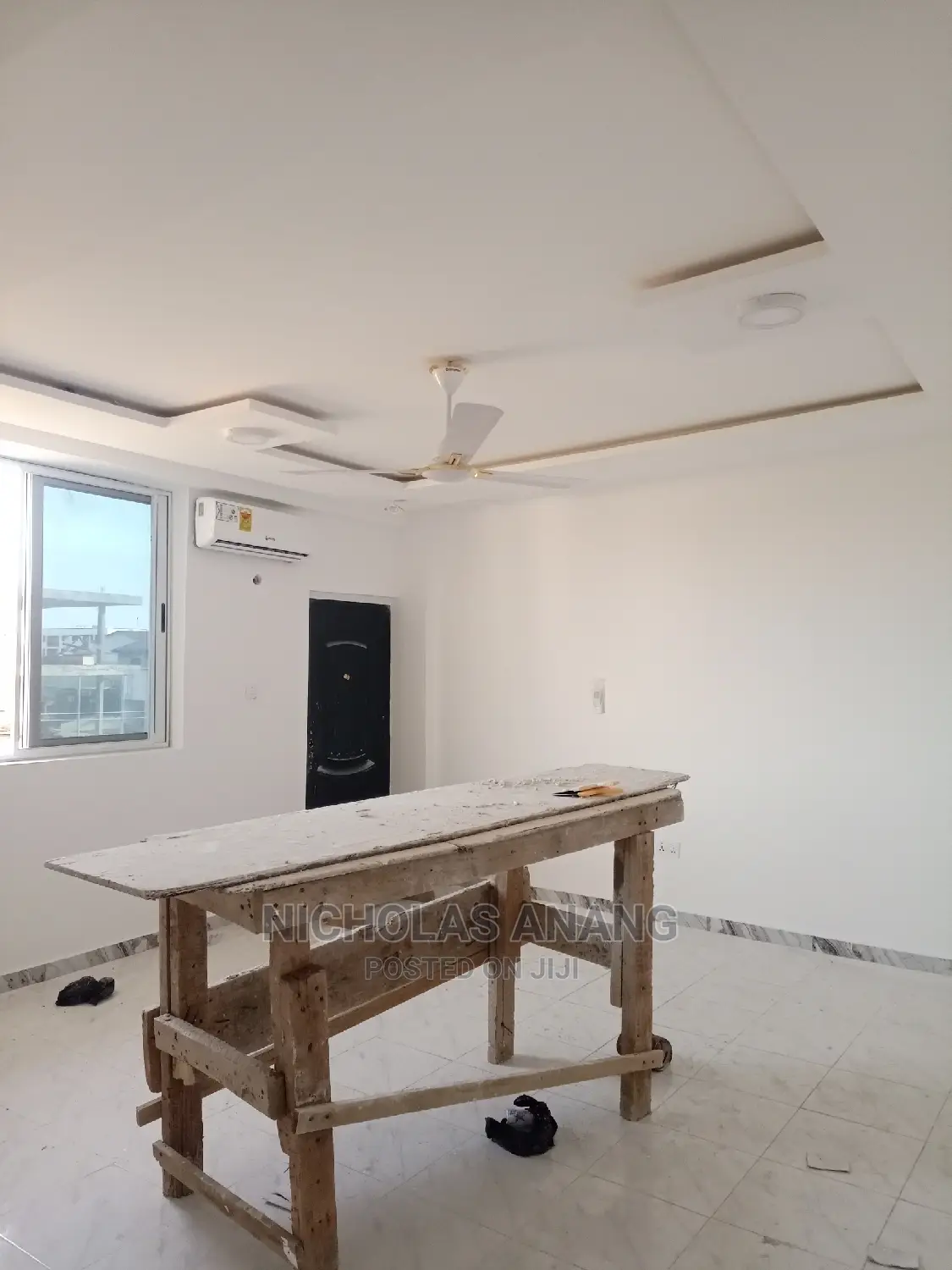 3bdrm Apartment in the Dorns Properties, New Town for Rent