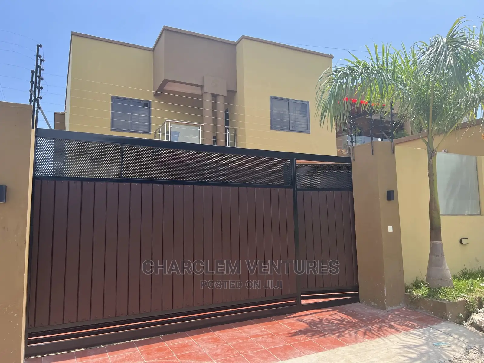 Furnished 4bdrm Duplex in Accra Metropolitan for Rent