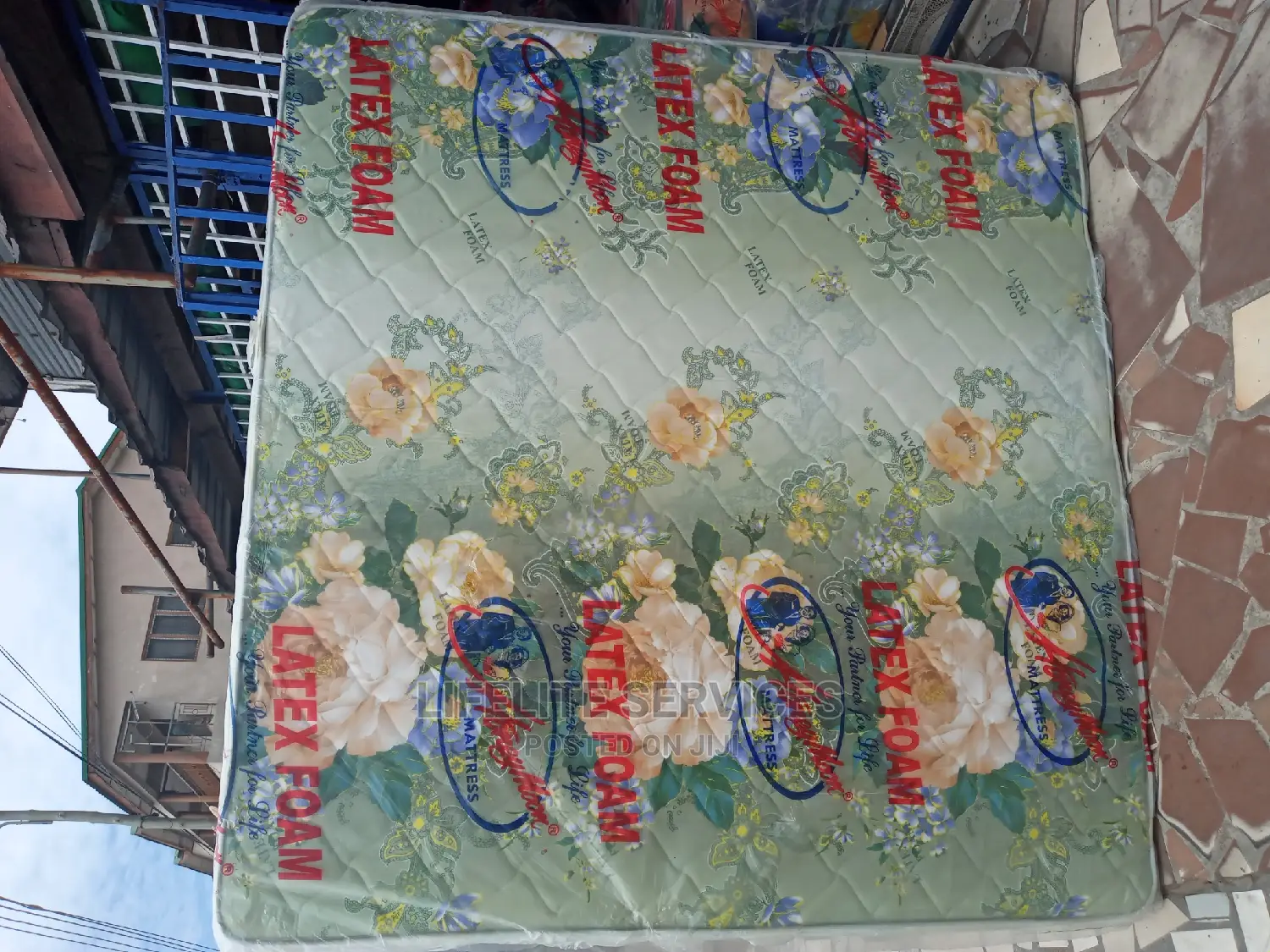 Honeymoon Mattress- 20" Queen