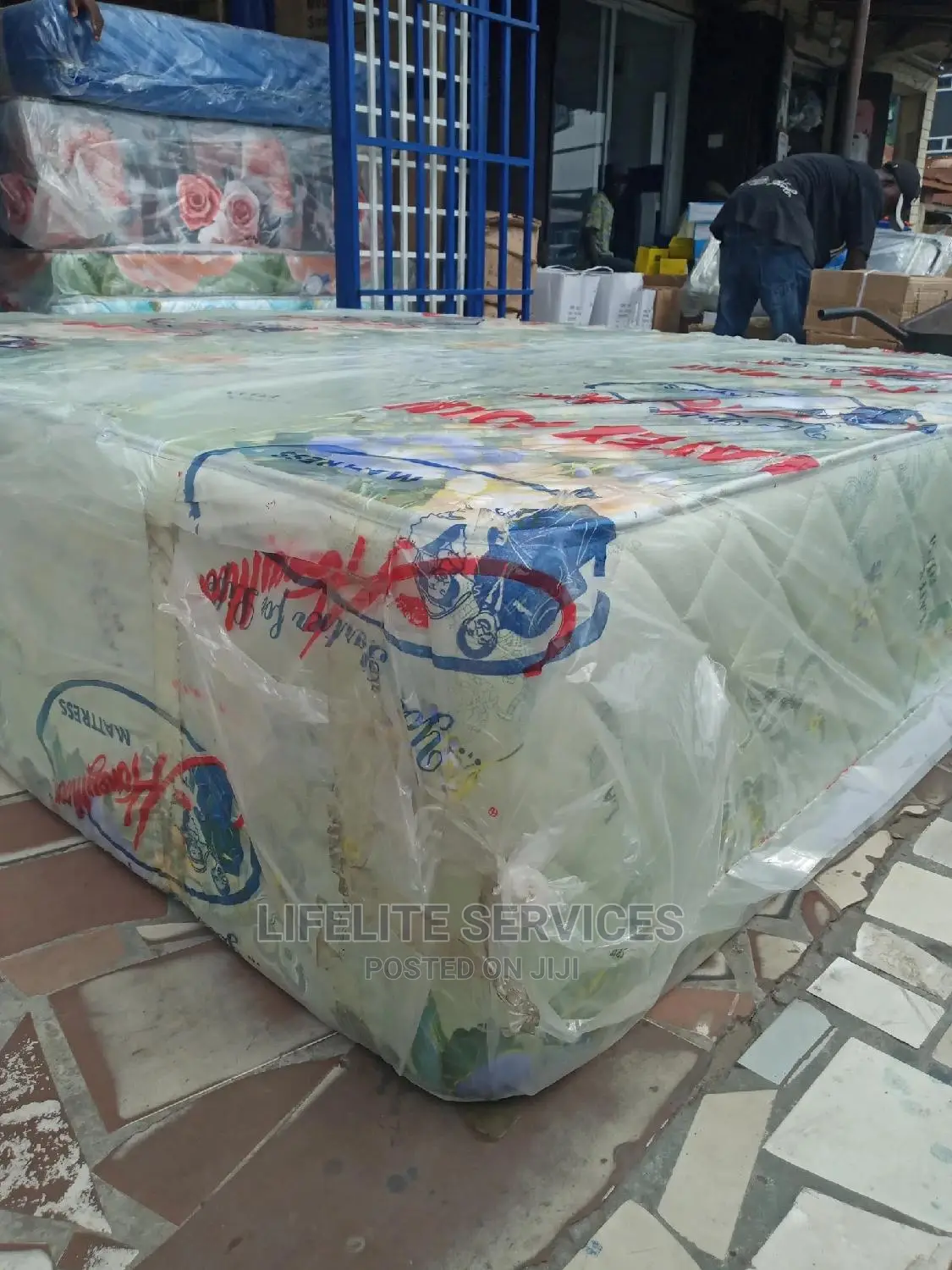 Honeymoon Mattress- 20" Queen