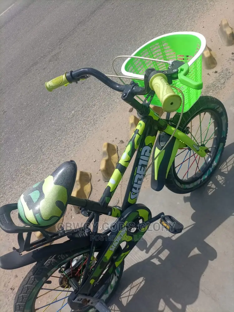 Little Kid Soja Bike