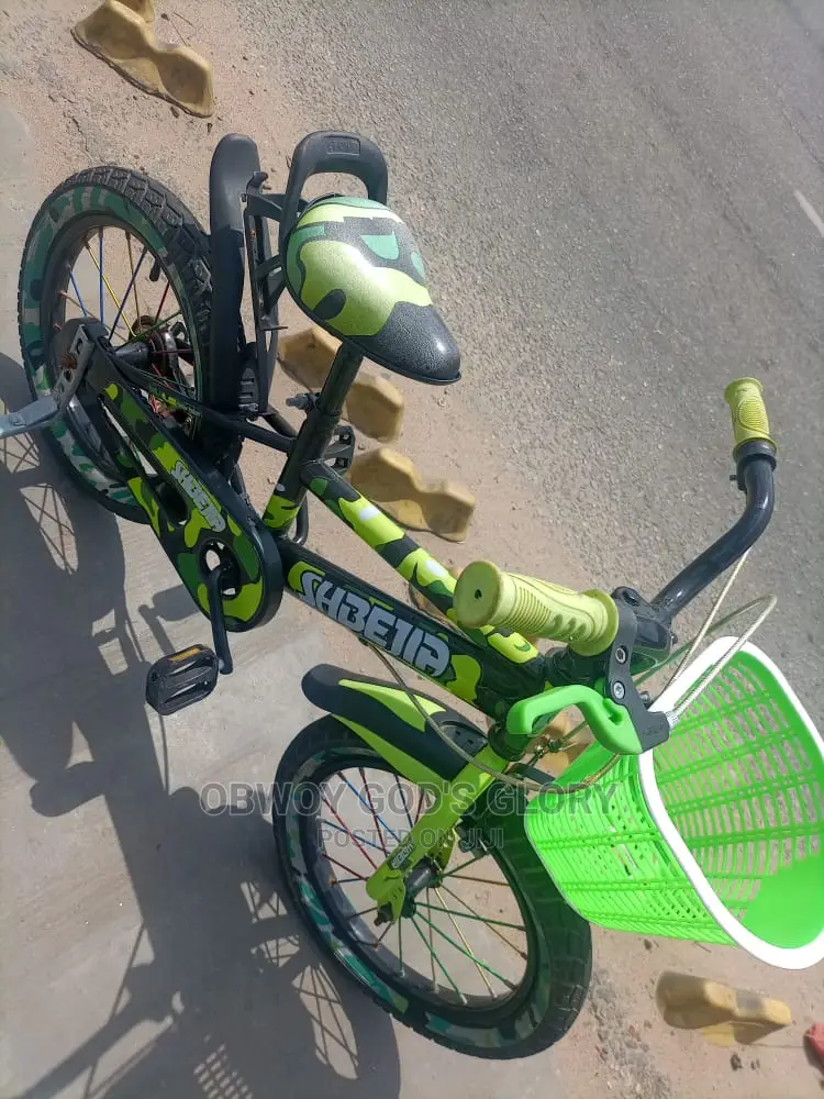Little Kid Soja Bike