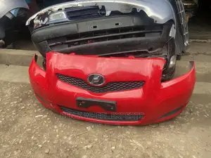 Toyota Vitz Front Bumper)