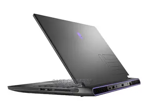 New Laptop Dell Alienware M15 16GB Intel Core i7 SSD 512GB