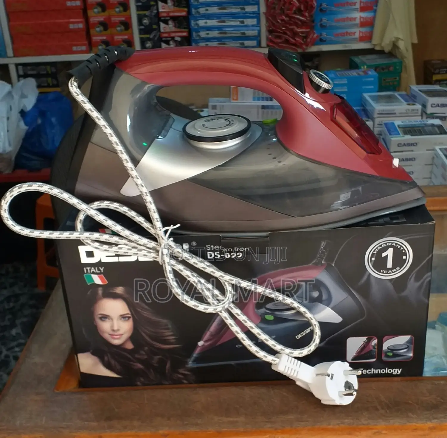 Dessini Steam Iron