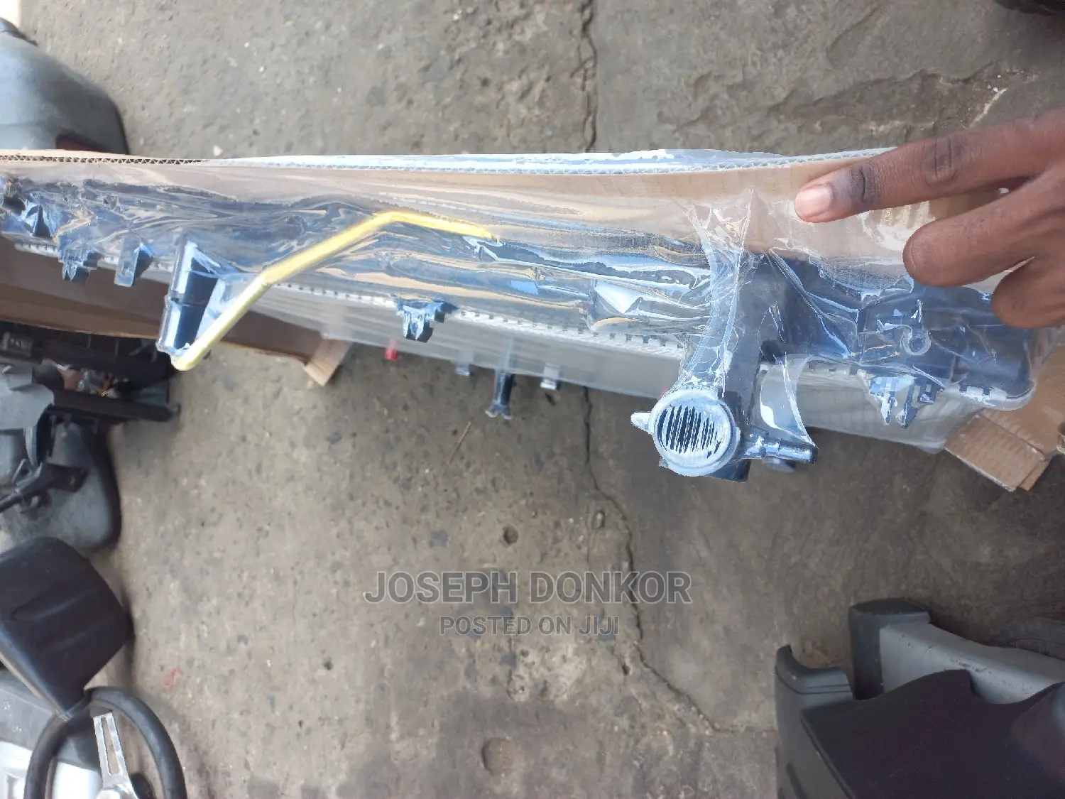 Camry 2007,2008,2009,2010,2011 Radiator Tank