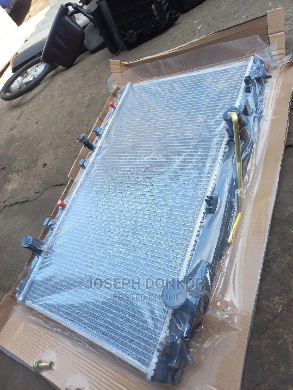 Camry 2007,2008,2009,2010,2011 Radiator Tank