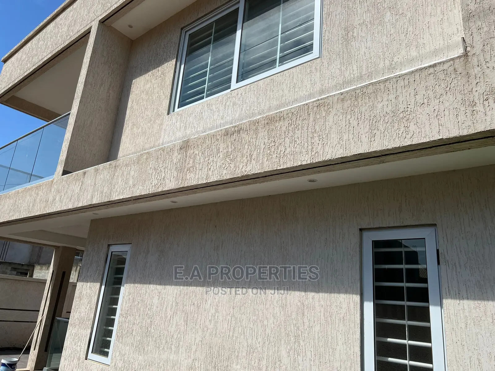 4bdrm House in E a Propertis, Airport Residential Area for Sale