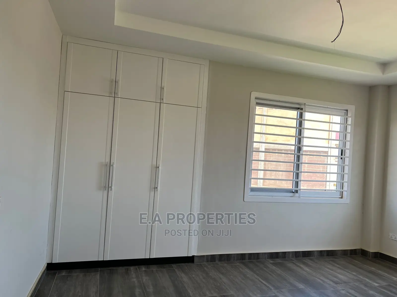 4bdrm House in E a Propertis, Airport Residential Area for Sale