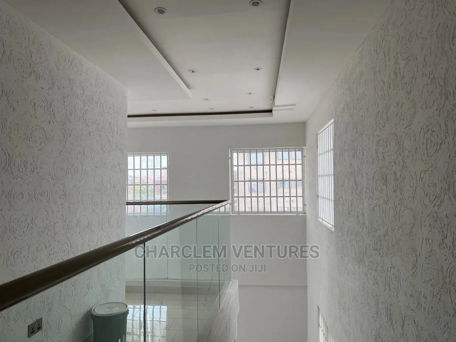 4bdrm Duplex in Accra Metropolitan for Sale