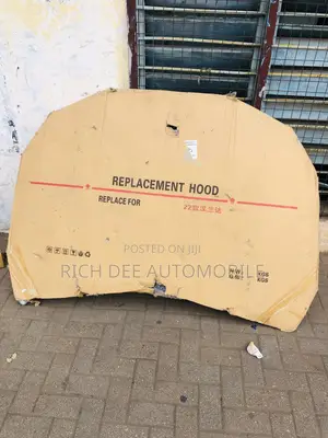 Highlander 2022 Bonnet