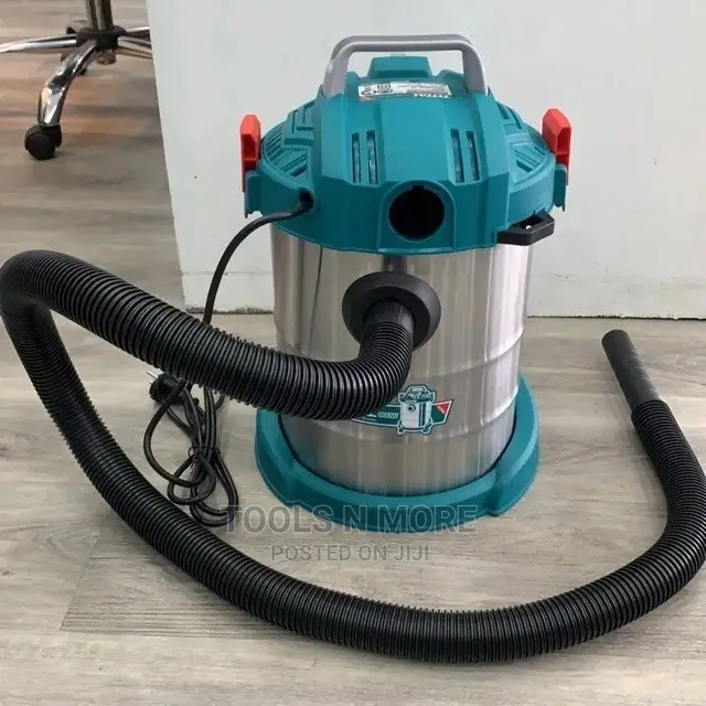 Total 800w Vacuum Cleaner