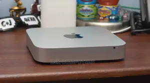 Desktop Computer Apple Mac Mini 4GB Intel Core I5 SSD 256GB