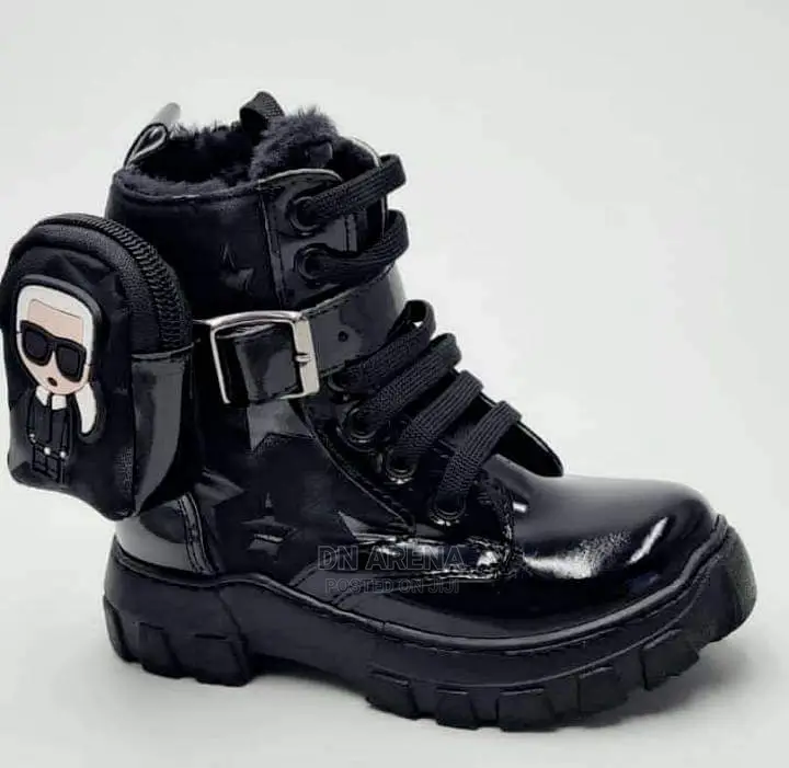 Unisex Sneakers