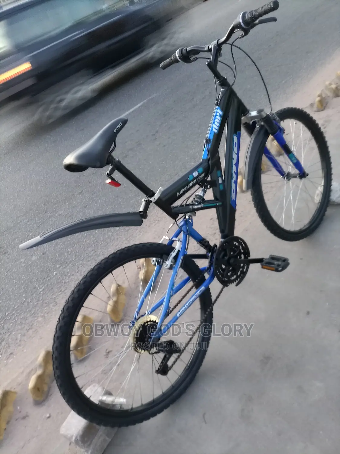 Giant Black Bounce Bike