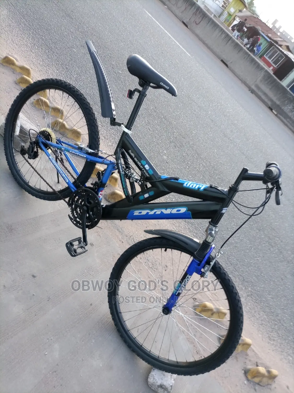 Giant Black Bounce Bike