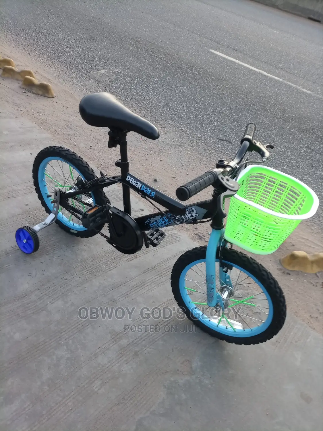 Black Kids Bike