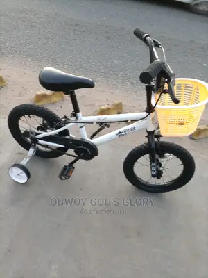 White Jet Kids Bike