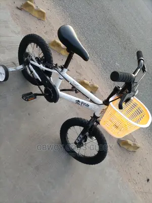 White Jet Kids Bike