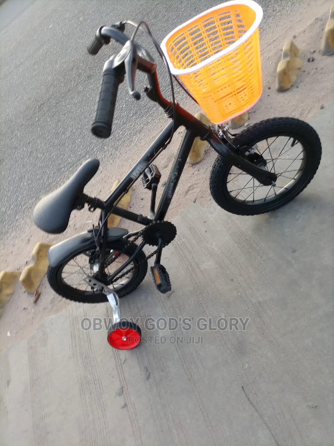 Black Jet Mountain Kids Bike