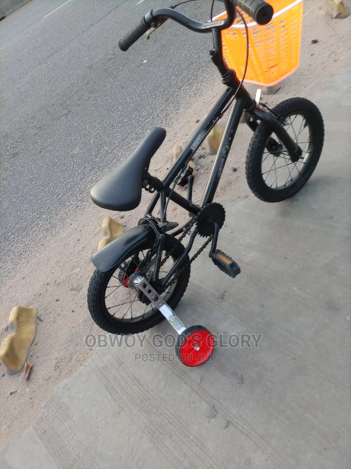 Black Jet Mountain Kids Bike