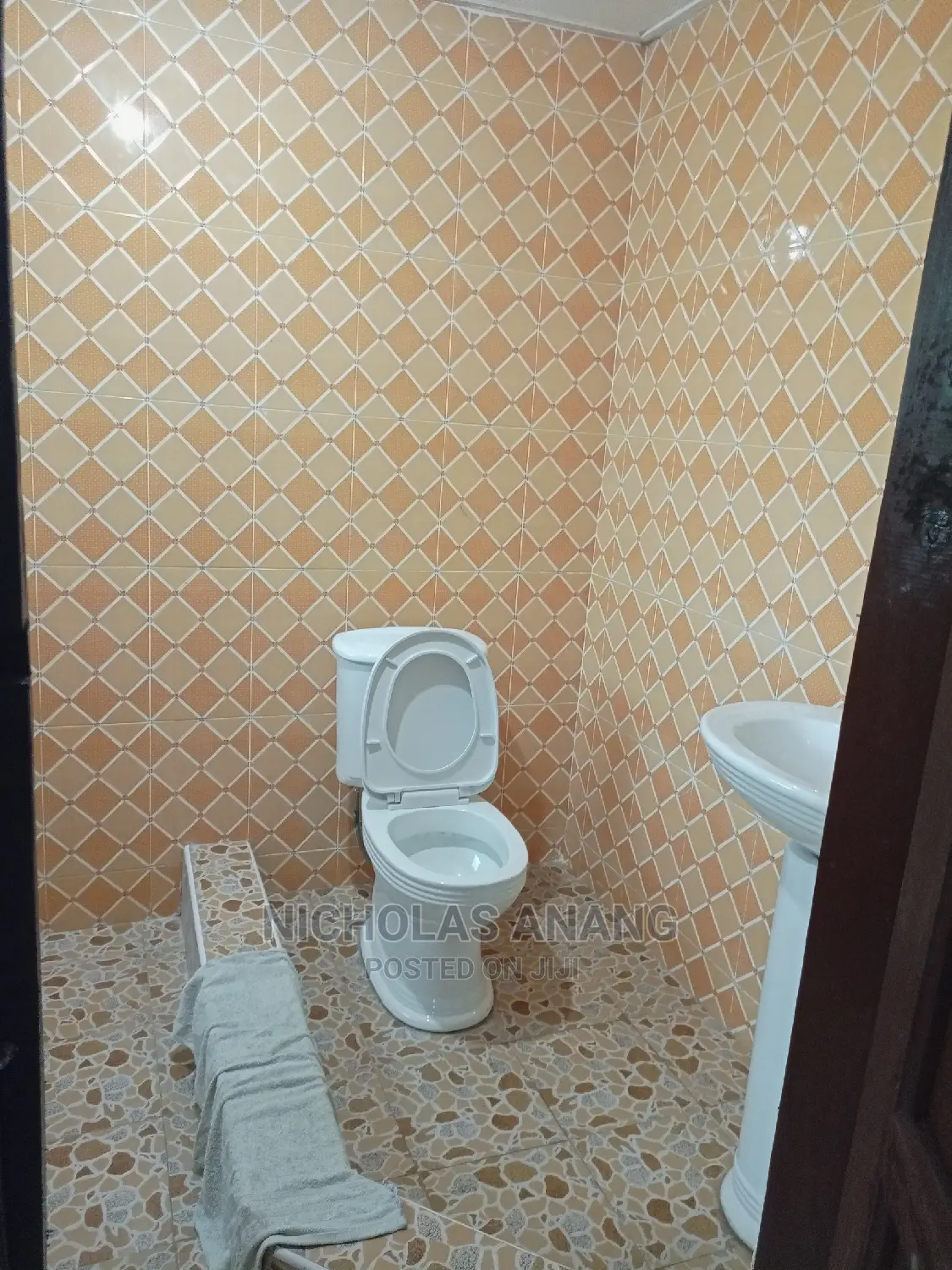 1bdrm Apartment in The Dorns Properties, New Town for rent