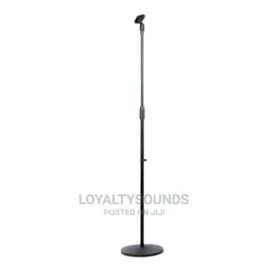 Roundbase Straight Mic Stand