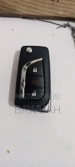 Bawuah Auto Keys and Diagnosis, Toyota Hilux Original Key