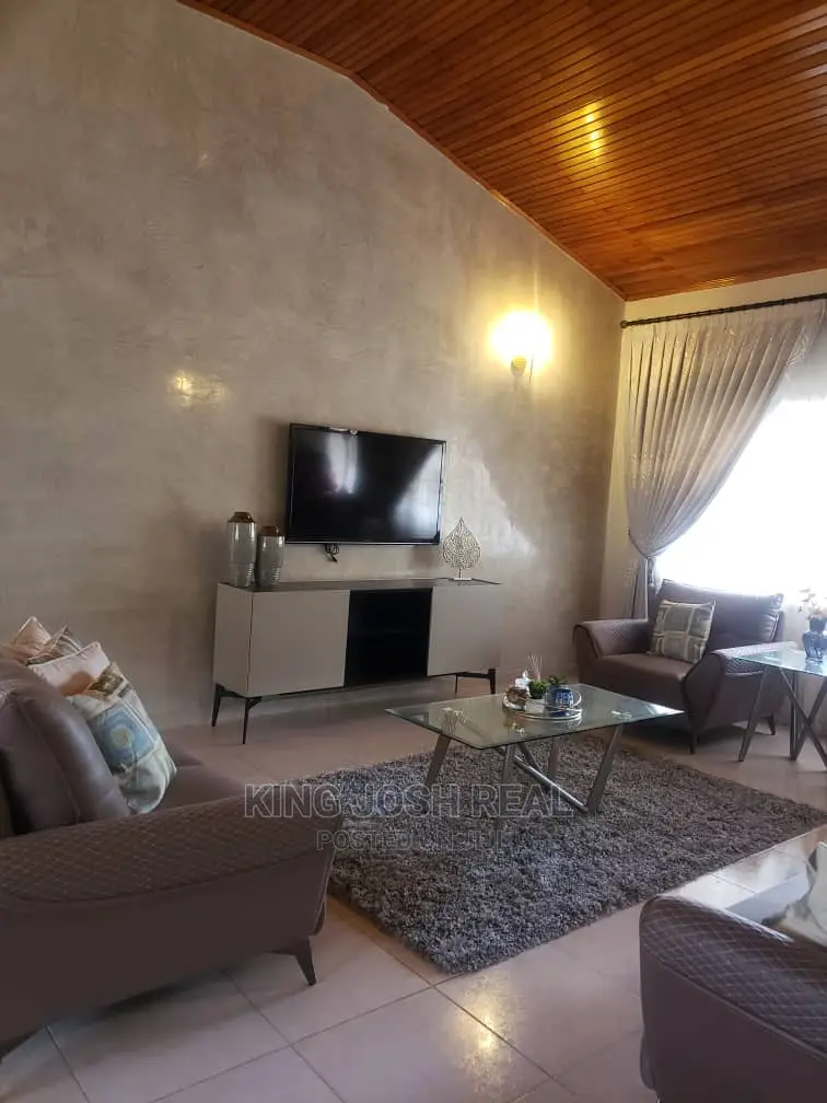 Fully Furnished 3 Bedroom House for Rent at East Airport
