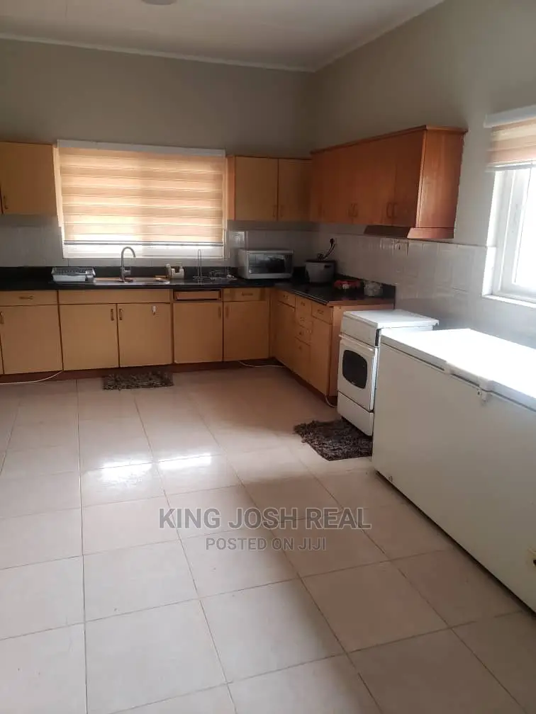 Fully Furnished 3 Bedroom House for Rent at East Airport