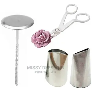 4pcs Cake Decorating Tools Set