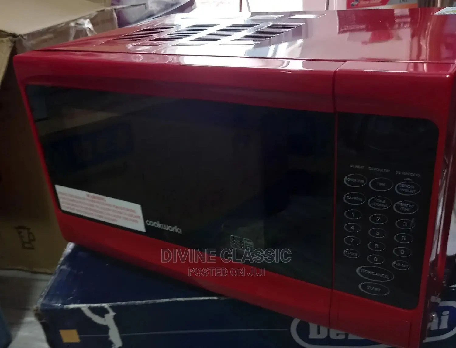 Cookworks Red Microwave