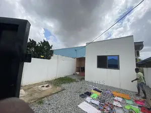 2bdrm House in Ofankor - Barrier for sale