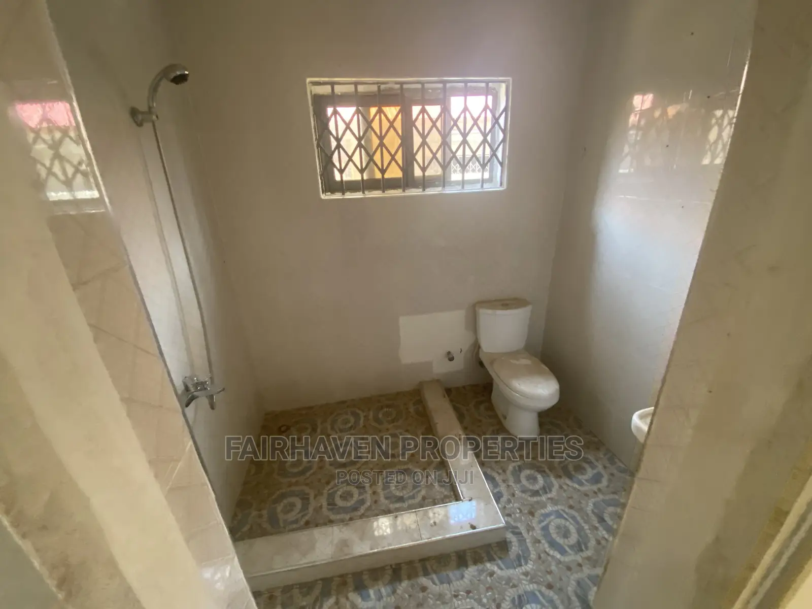 3bdrm Apartment in East Airport for rent