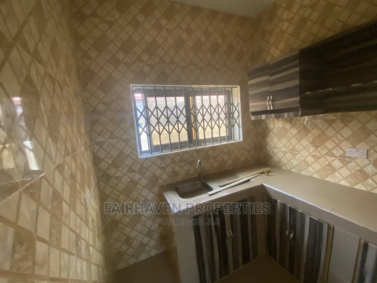 3bdrm Apartment in East Airport for rent