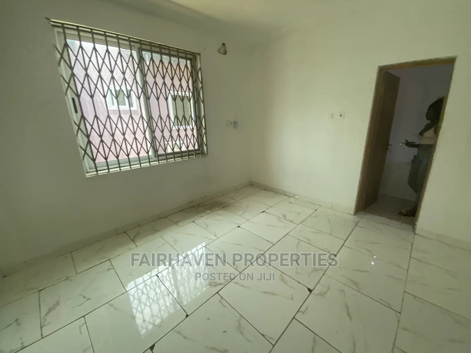 1bdrm Apartment in Tseaddo, Burma Camp for Rent