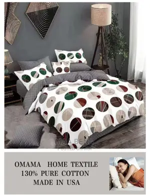 2 Different Bedsheets, 5 Pillowcases