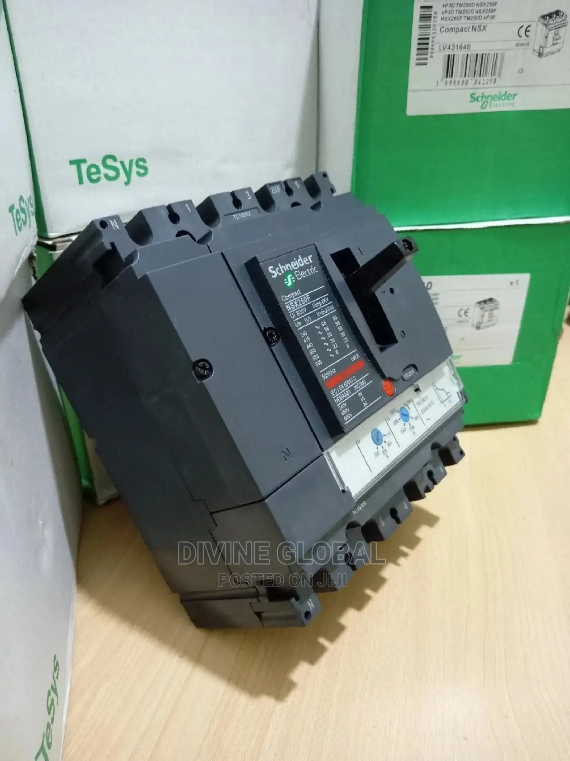 250a Schneider 4pole Circuit Breaker