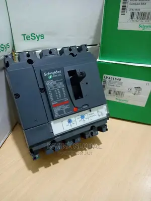 250a Schneider 4pole Circuit Breaker